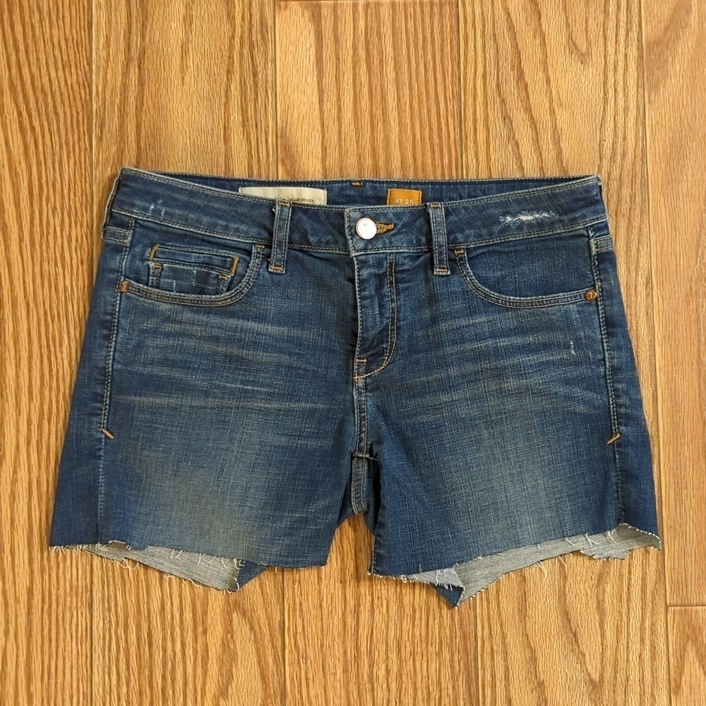 Cut-off low-rise denim shorts jorts w/ 4" inseam Pilcro and the Letterpress 25*